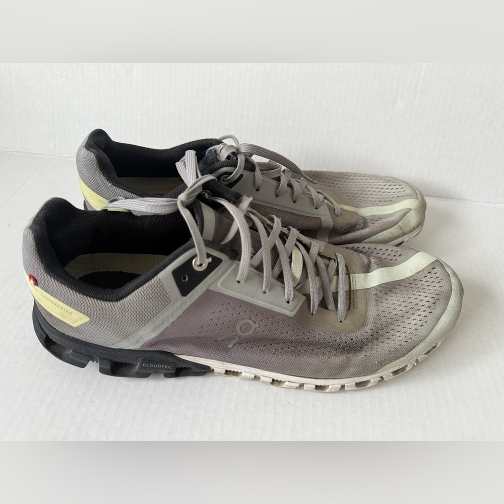 On Running Men's Gray and Yellow Athletic Shoes